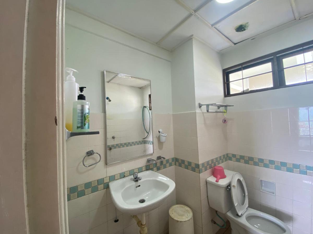 D' Sea View Apartment Port Dickson Luaran gambar
